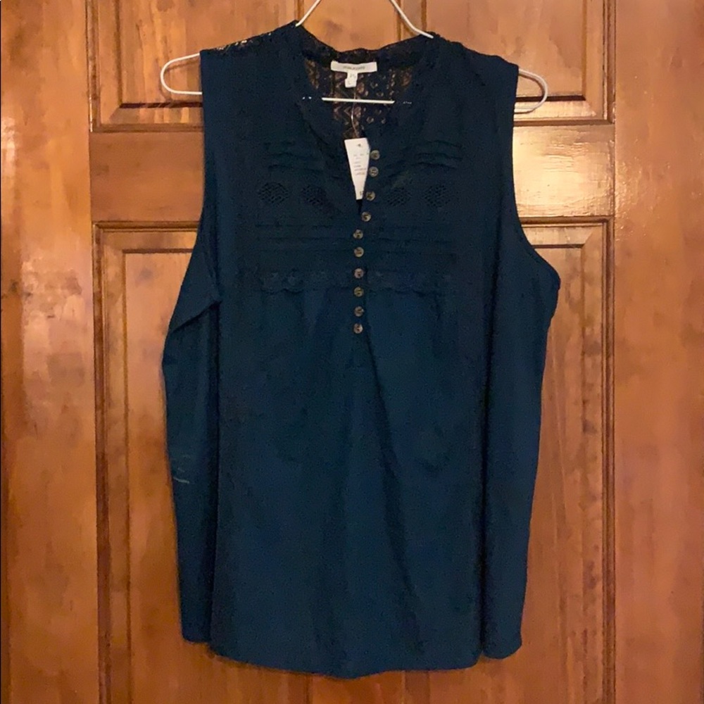 Maurices Tank
